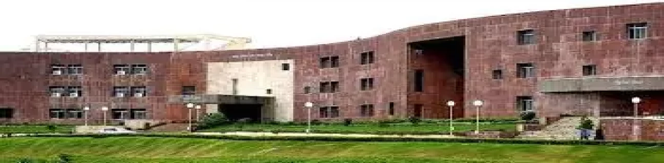 Topiwala National Medical College image