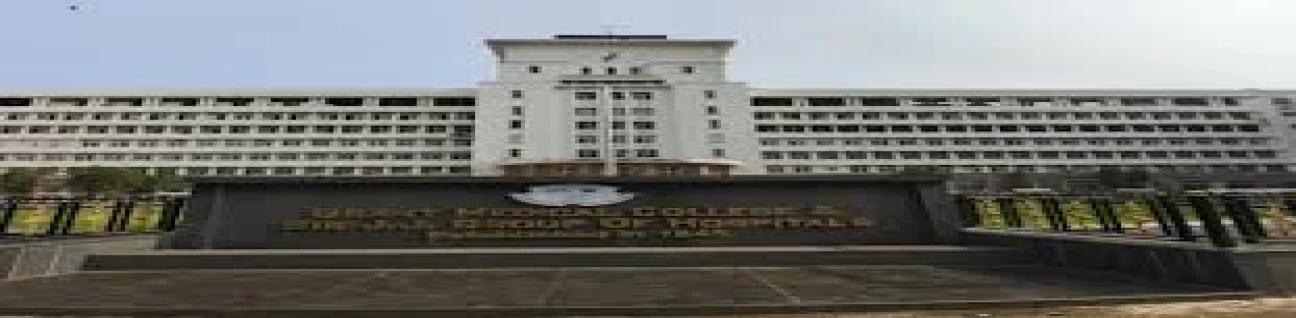 Grant Medical College image