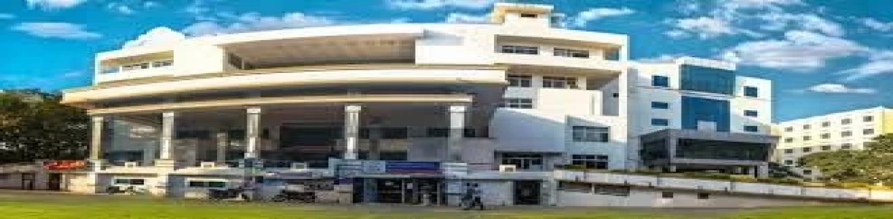 S.R.M. Dental College, Ramapuram, Chennai image
